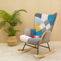 Schaukelstuhl aus Stoff im Mid-Century-Stil mit Holzbeinen und Patchwork-Leinen