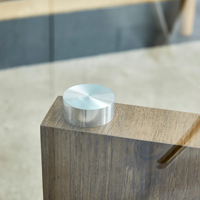 47.2 moderner rechteckiger Couchtisch mit Tischplatte aus gehärtetem Glas und MDF-Beinen